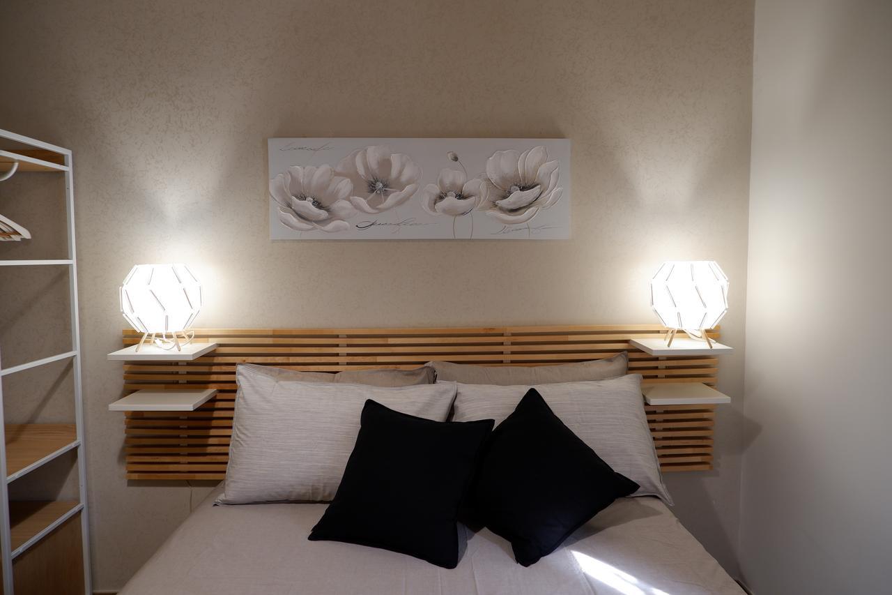 B&B Il Giardino In Città - Parcheggio Privato Gratuito Foggia Extérieur photo